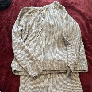 Sweater & Sweats Set